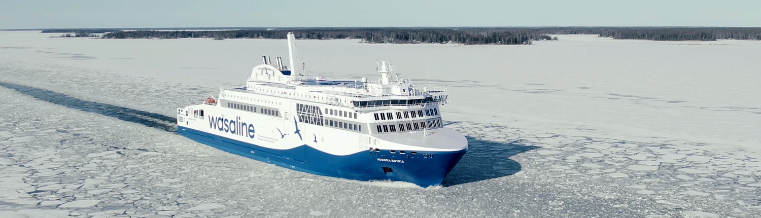 Aurora Botnia in icy conditions