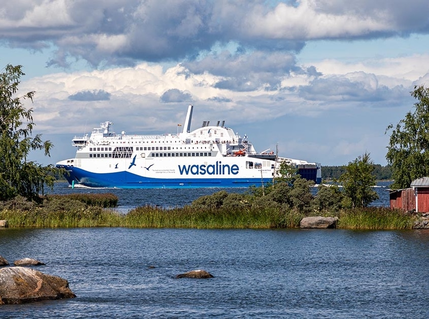 Aurora Botnia in Vaasa archipelago. Photo: Marko Stampehl