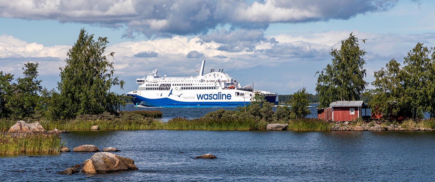 Aurora Botnia in Vaasa archipelago. Photo: Marko Stampehl