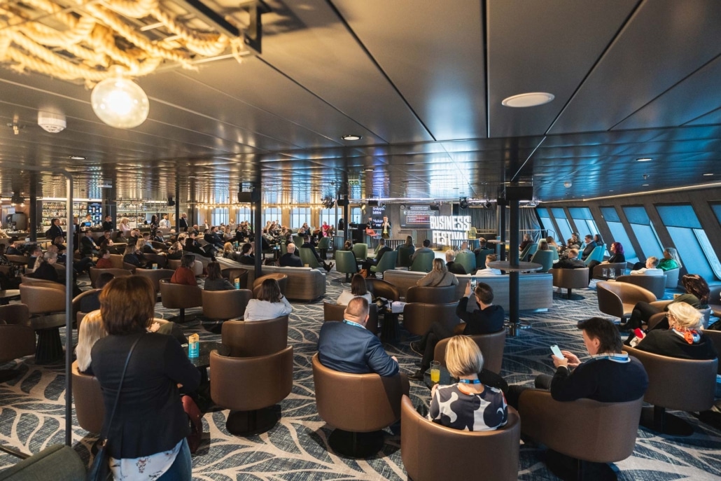 Business Festival audience in the bar of Aurora Botnia