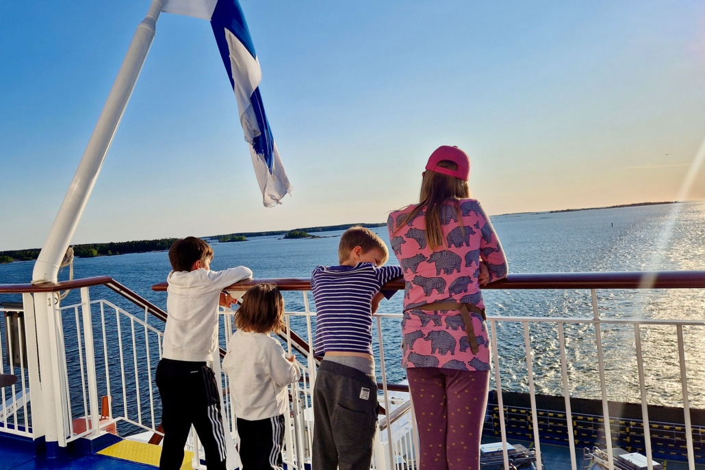 Children admiring the view aboard Aurora Botnia