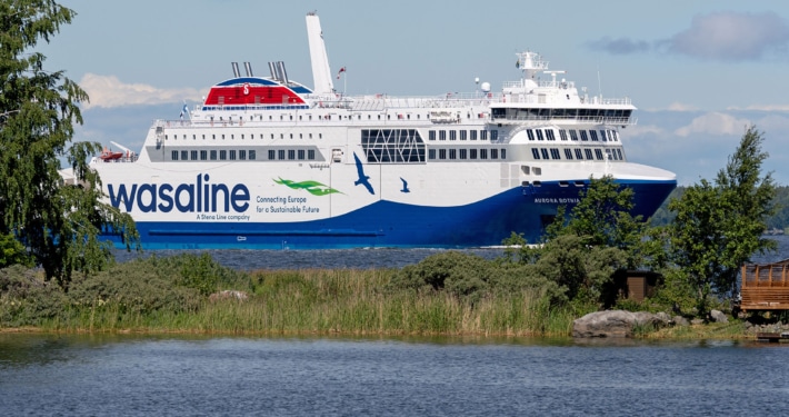 Aurora Botnia in Vaasa archipelago